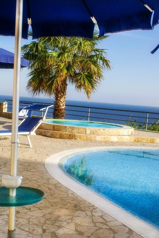 Hotel Alizé Santa Cesarea Terme Exterior foto