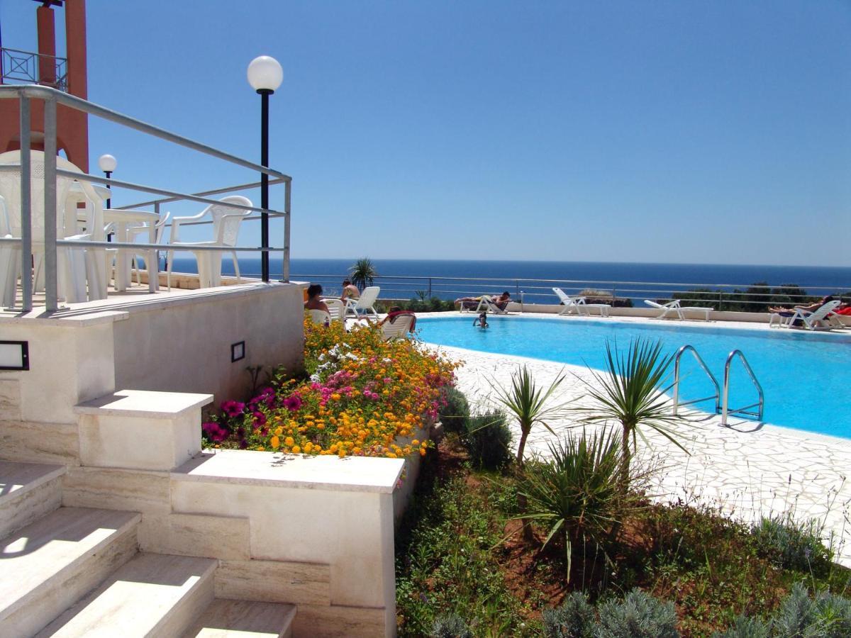 Hotel Alizé Santa Cesarea Terme Exterior foto