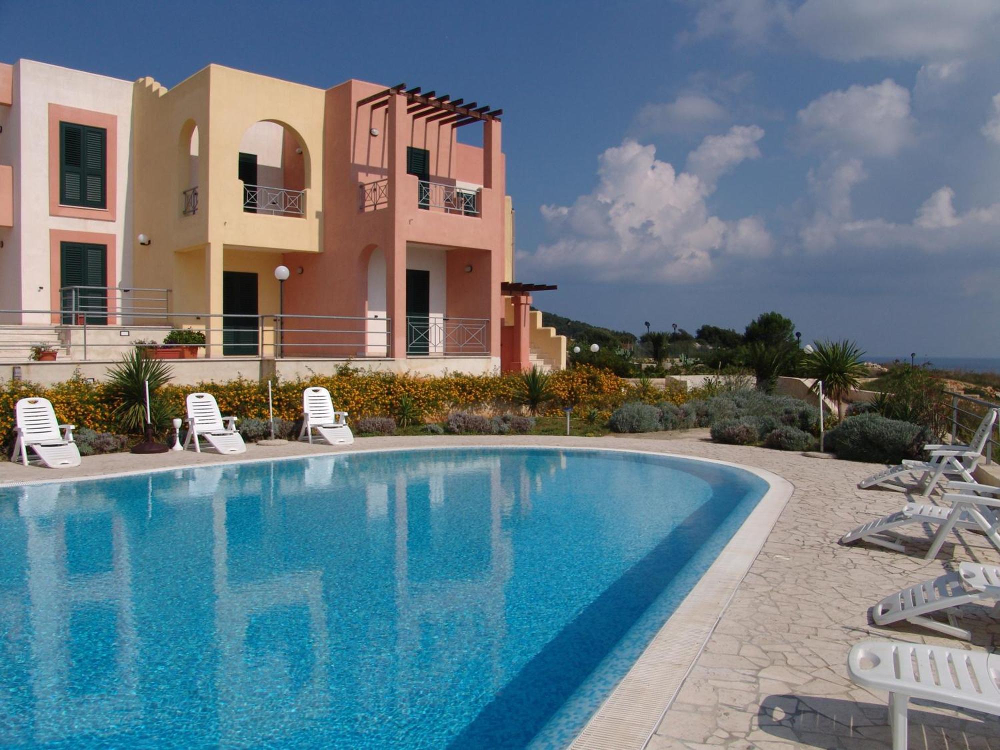 Hotel Alizé Santa Cesarea Terme Exterior foto